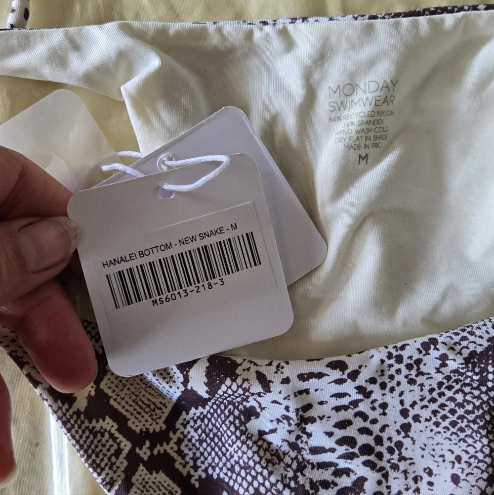 NWT Monday Swimwear Hanalei Tie Bottoms In Silver Snake Print
